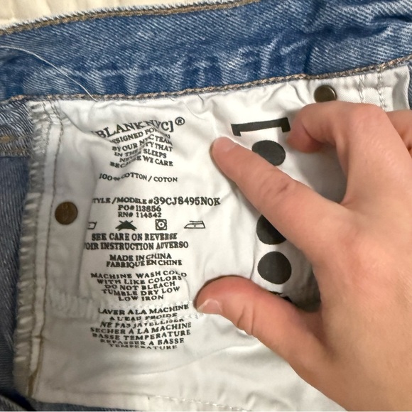 BLANKNYC High Rise Distressed Denim Light Wash Jean Shorts Size 31 - Picture 6 of 14